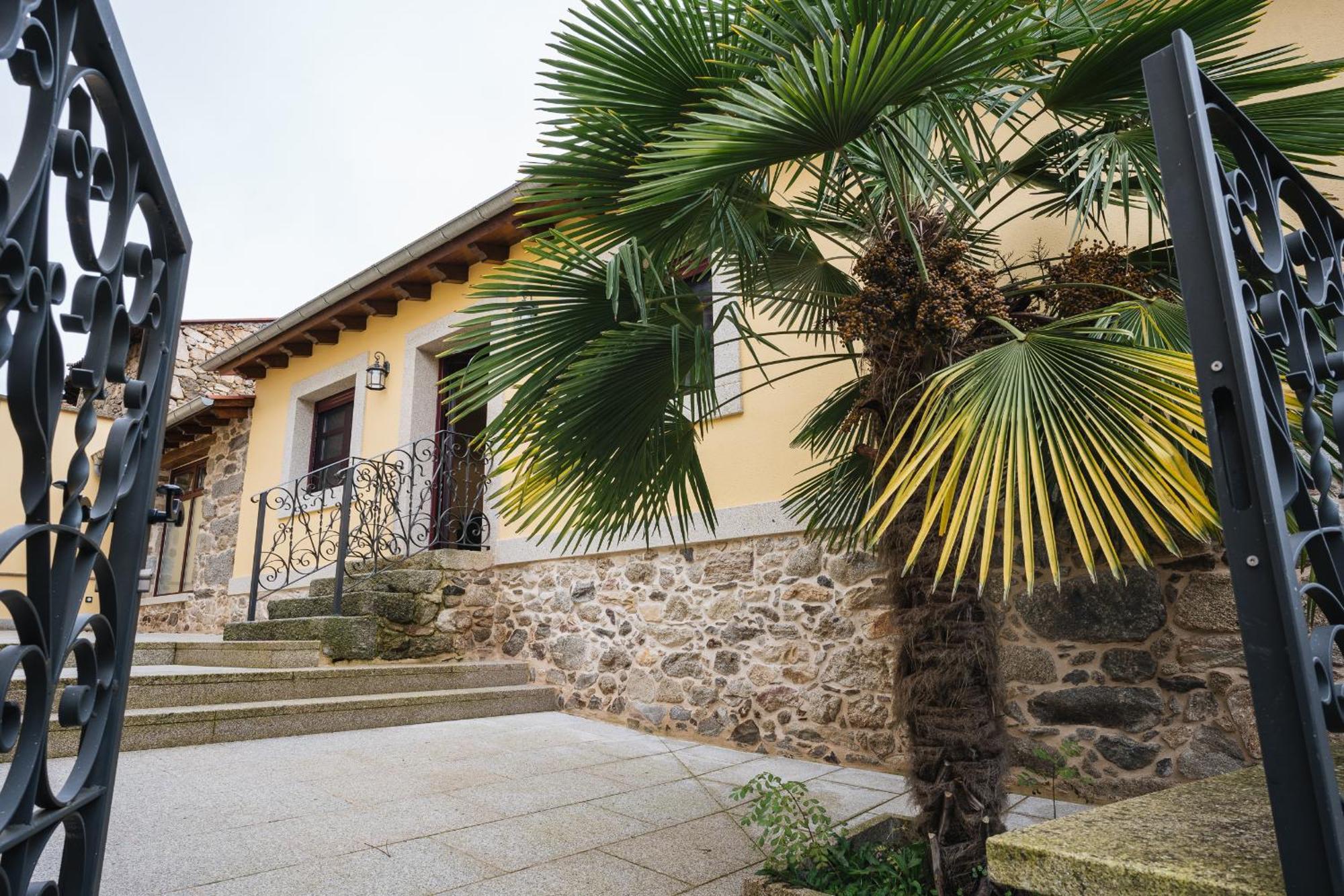 Casa Sancristan. Villa Sober Екстериор снимка